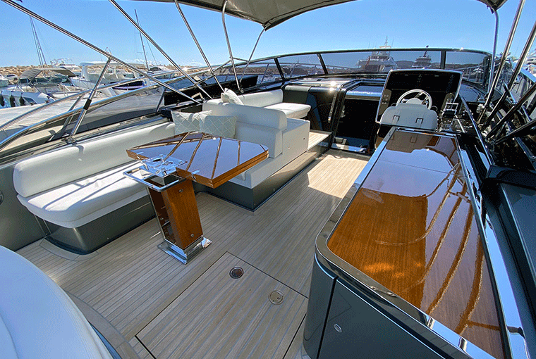 Riva 56 Rivale